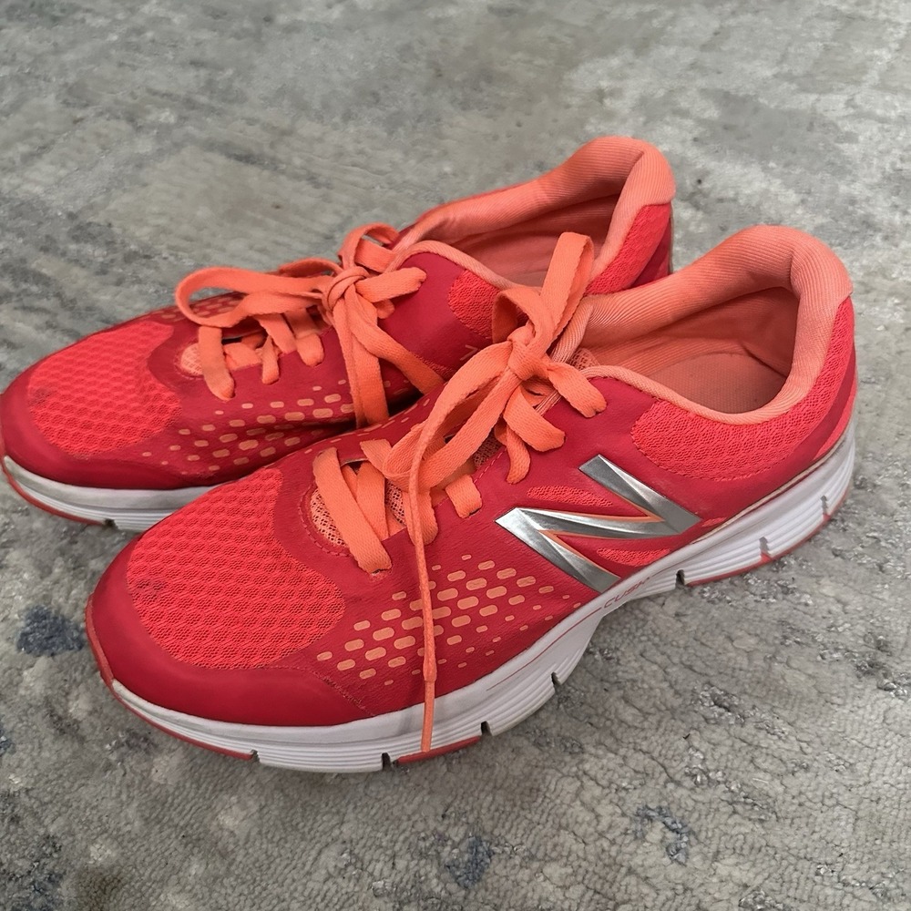 Size 8.5 - New Balance Fresh Foam X Kaiha Road Gulf Red Neo Flame W